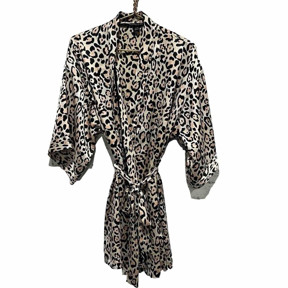 Victoria’s Secret Size Medium Large Animal Print Pattern Short Robe Belt Cheetah